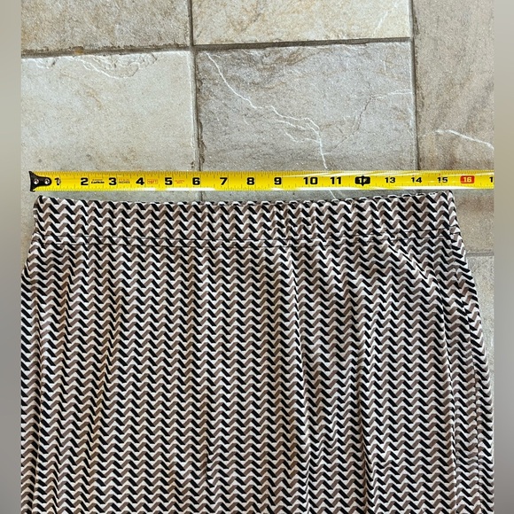 St. John Collection Vintage Jacket Skirt Suit Black Tan Zip & Claps Women’s Sz M - Picture 8 of 16